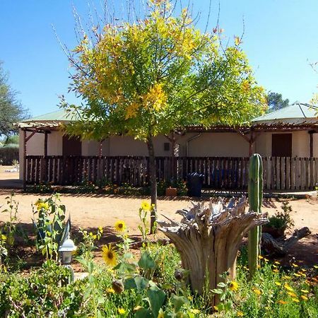 Etango Ranch Guest Farm Appartement Windhoek Buitenkant foto